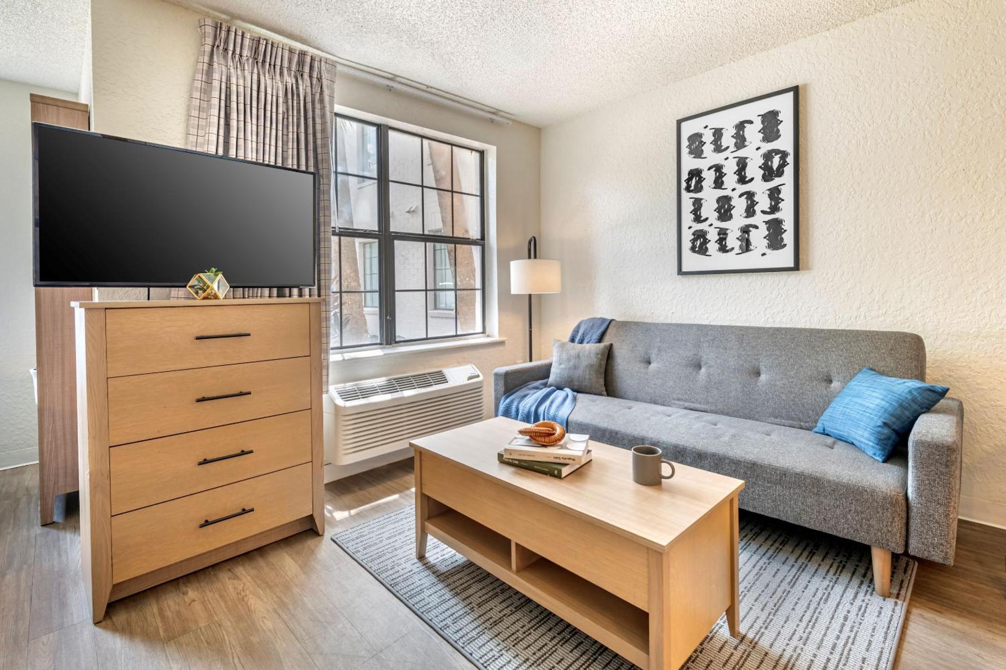 Intown Suites Extended Stay Marietta Ga - Town Center كينيساو المظهر الخارجي الصورة